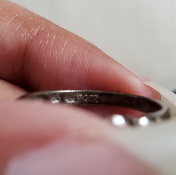 Vintage Sterling silver 5 stone CZ Diamond ring - Picture 3 of 4